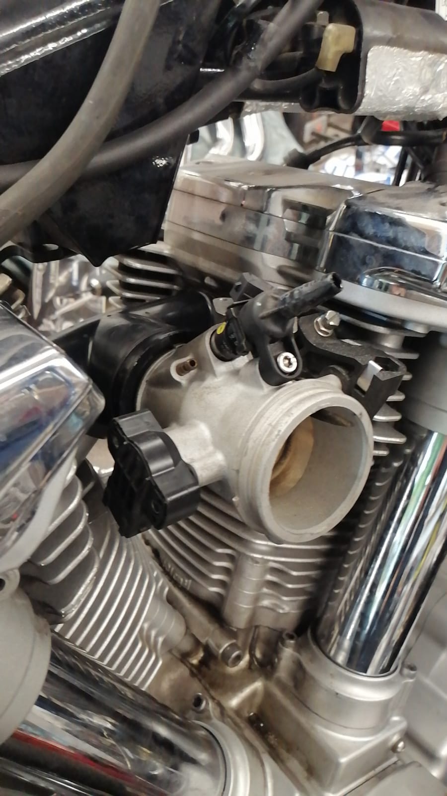 Picture of throttle body